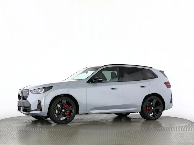 BMW X3 M50i