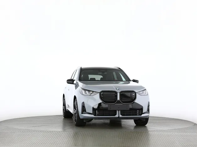 BMW X3 M50i