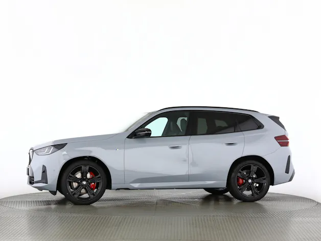 BMW X3 M50i