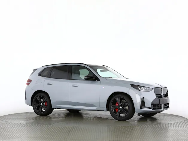BMW X3 M50i
