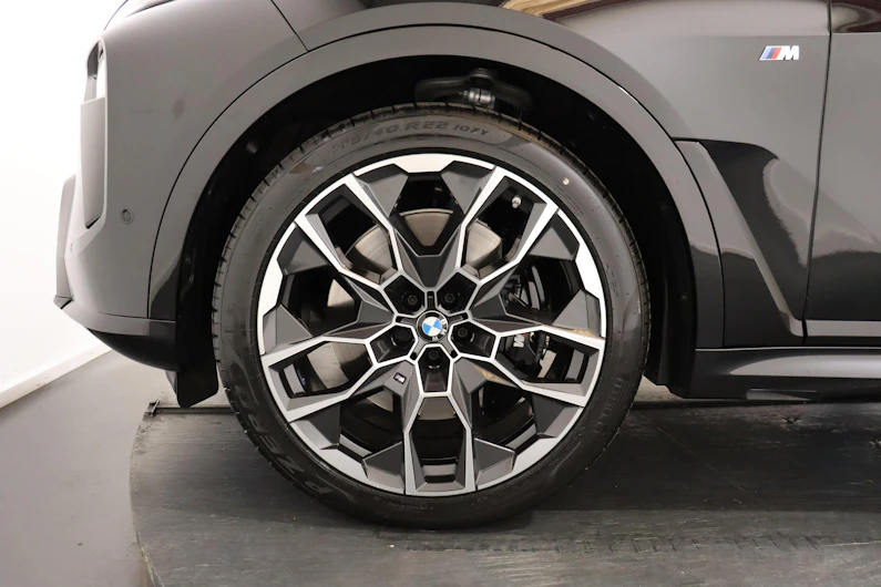 image du véhicule BMW X7