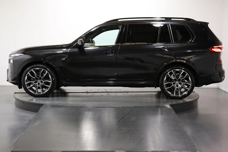 image du véhicule BMW X7