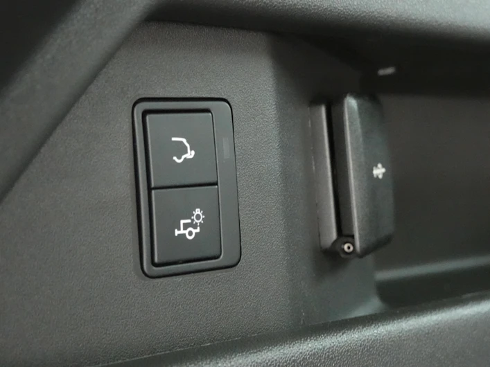 immagine del veicolo LAND ROVER DISCOVERY SPORT