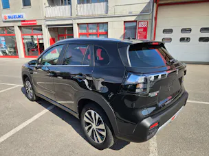 Suzuki S-Cross 1.4 T Sakura Top Hybrid 4x4