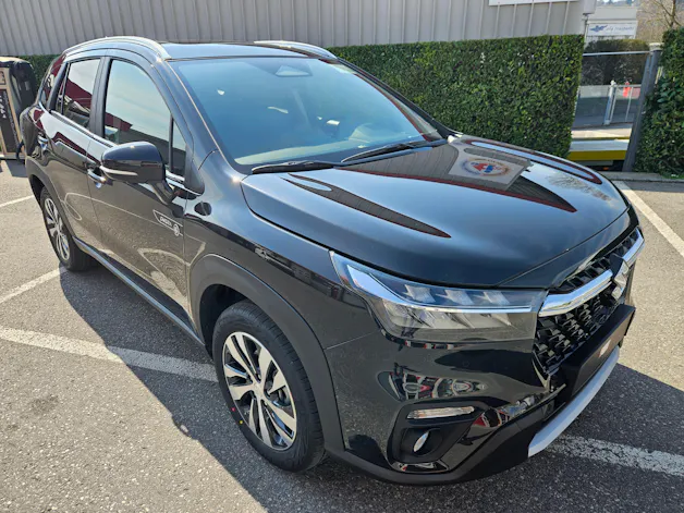 Suzuki S-Cross 1.4 T Sakura Top Hybrid 4x4