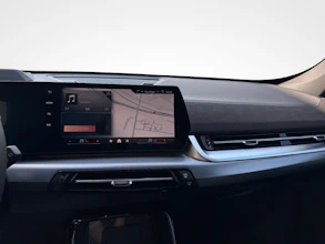 https://vehicle.imgix.net/4246039/1e13e87d-25b2-439c-83a1-4fe31877aa3b.jpg