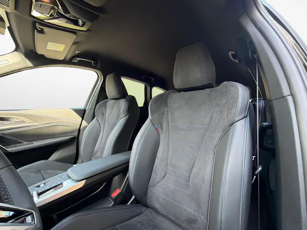 BMW X1 20d xDrive paddles