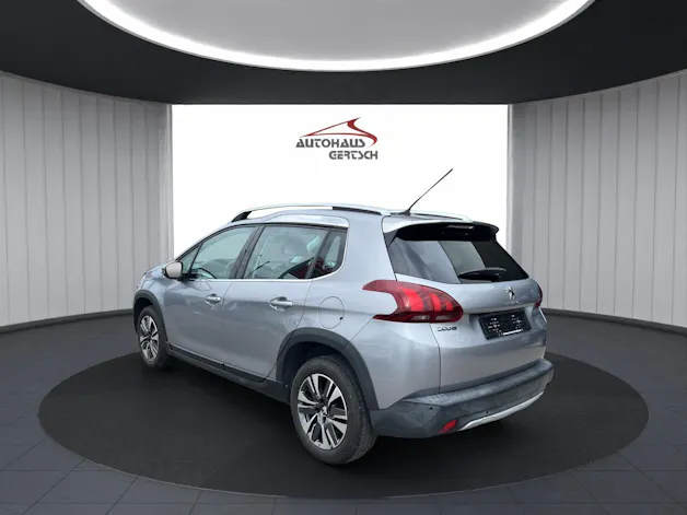 Peugeot 2008 1.2 PureTech 110 Allure S/S