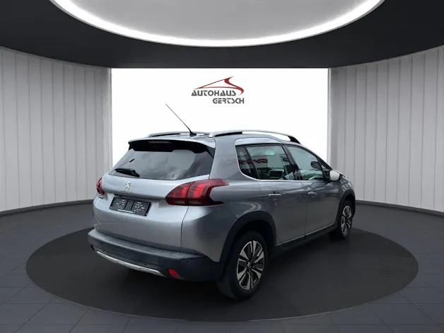 Peugeot 2008 1.2 PureTech 110 Allure S/S