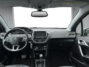Peugeot 2008 1.2 PureTech 110 Allure S/S