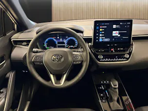 Toyota Corolla Cross 2.0 HSD Trend AWD-i