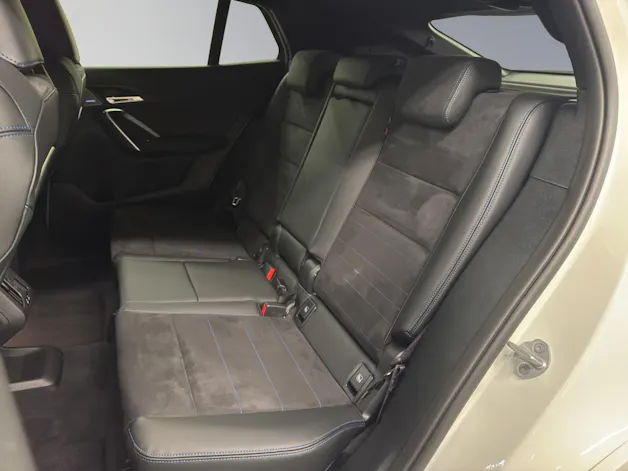 BMW X2 20d xDrive paddles