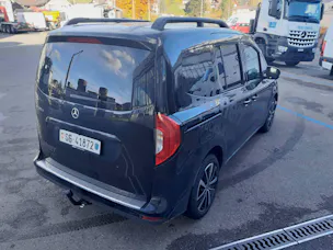Mercedes-Benz 180 d Style Van S
