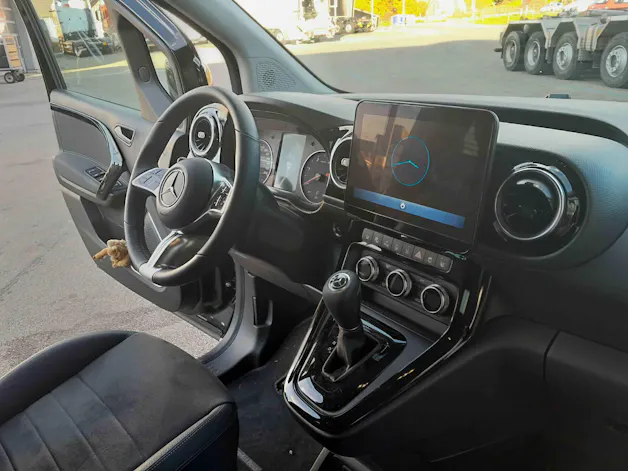 Mercedes-Benz 180 d Style Van S