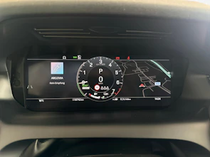 image du véhicule LAND ROVER Discovery Sport 1.5 T 270e Dynamic HSE + Gancio traino elettrico e Ruote invernali 20"