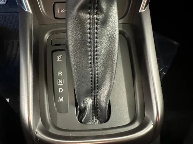 Suzuki S-Cross 1.4 T Compact+ Hybrid