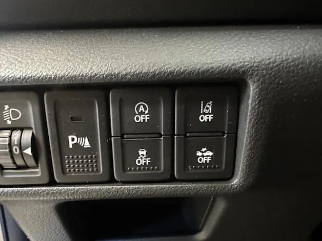Suzuki S-Cross 1.4 T Compact+ Hybrid