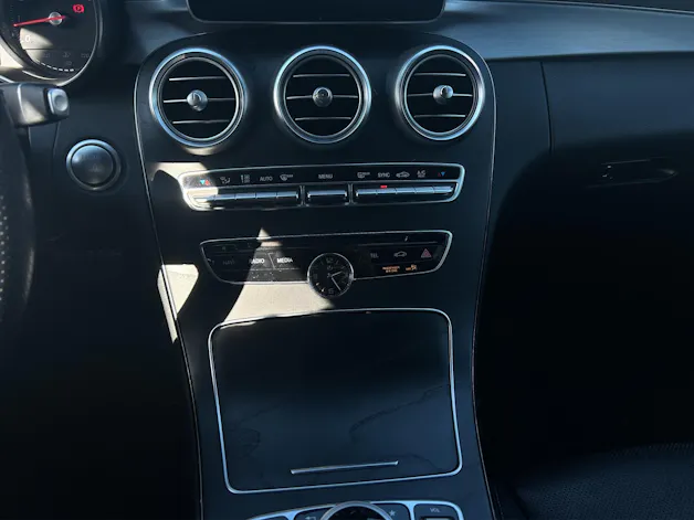 Mercedes-Benz C 300 AMG Line