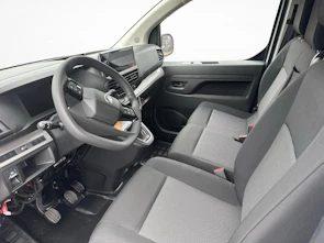 image du véhicule CITROEN Kaw. M 2.2 BlueHDi 150 First S/S