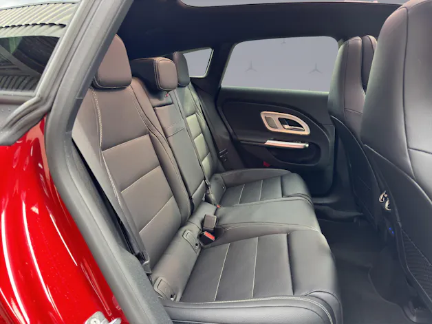 Mercedes-Benz CLA 350 4matic Shooting Brake