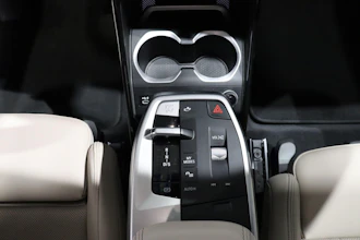 https://vehicle.imgix.net/4246269/ced54751-bc39-472c-b875-e6ff01f805a1.JPG