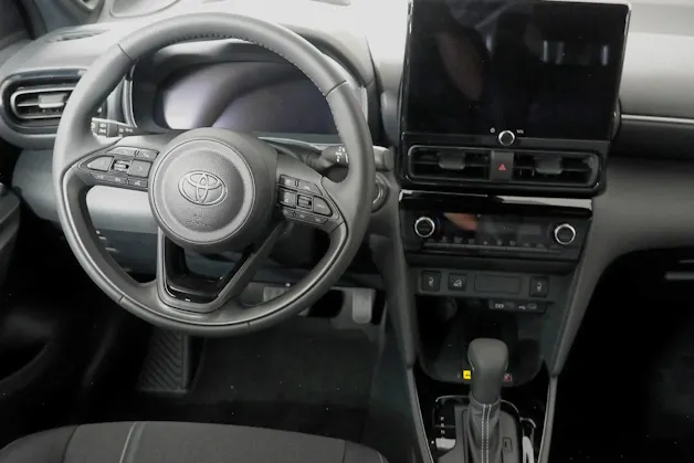 Toyota Yaris Cross 1.5 VVT-i HSD Premium AWD-i