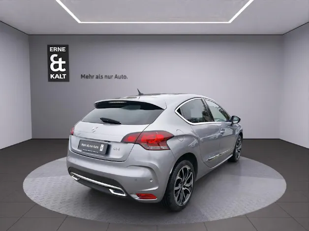 DS Automobiles 4 1.6 THP 210 Sport Chic
