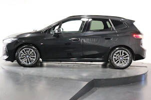 Fahrzeugbild BMW 223d xDrive paddles Active Tourer