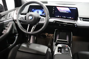 Fahrzeugbild BMW 223d xDrive paddles Active Tourer