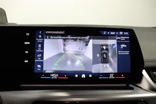 BMW 223d xDrive paddles Active Tourer