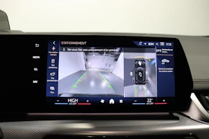 Fahrzeugbild BMW 223d xDrive paddles Active Tourer