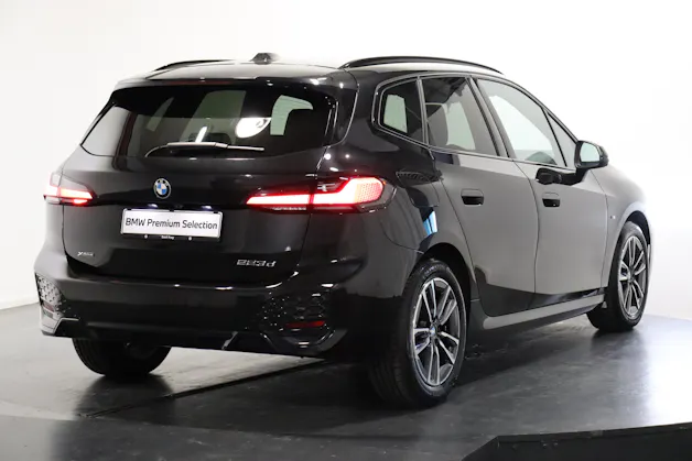BMW 223d xDrive paddles Active Tourer