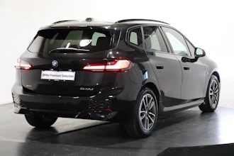 https://vehicle.imgix.net/4246369/d2e267e8-7e32-49fe-a45e-8fb827be1583.JPG