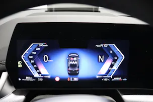 BMW 223d xDrive paddles Active Tourer