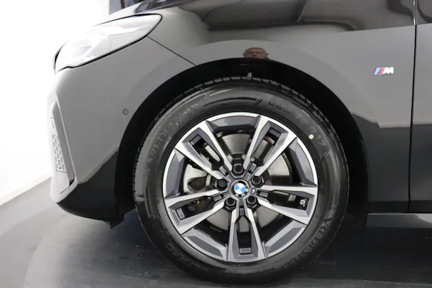 BMW 223d xDrive paddles Active Tourer