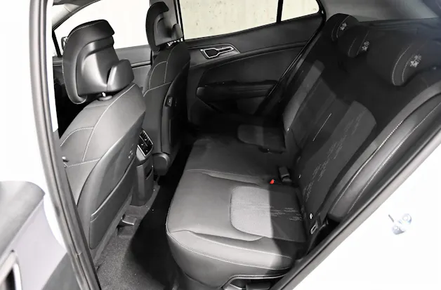 Kia Sportage 1.6 T-GDi Hybrid Power Edition
