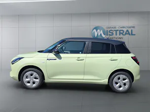 Suzuki Swift 1.2 Sakura Hybrid 4x4