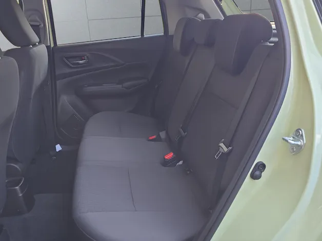 Suzuki Swift 1.2 Sakura Hybrid 4x4