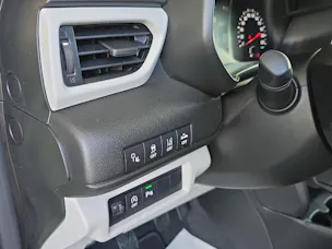 Suzuki Swift 1.2 Sakura Hybrid 4x4