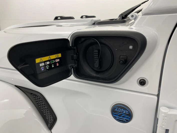 Fahrzeugbild JEEP WRANGLER