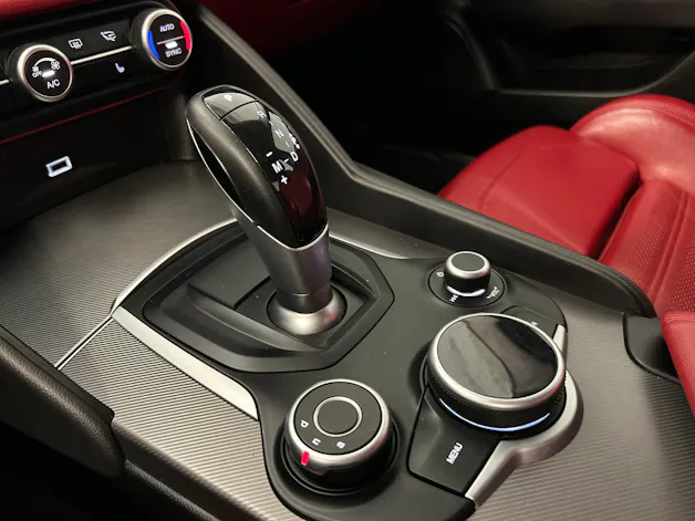 Alfa Romeo Giulia 2.0 Q4 Veloce