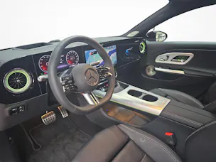 Mercedes-Benz CLA 350 4MATIC EQ Technology AMG Line