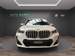 BMW X1 20d xDrive paddles
