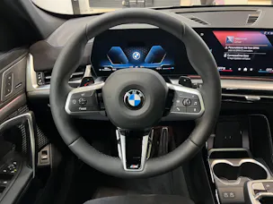 BMW X1 20d xDrive paddles