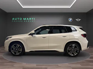 BMW X1 20d xDrive paddles