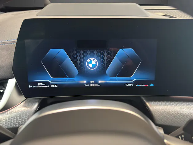 BMW X1 20d xDrive paddles