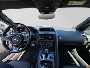 https://vehicle.imgix.net/4246535/a6458e29-ba99-4366-ab42-d65b23af9467.jpg