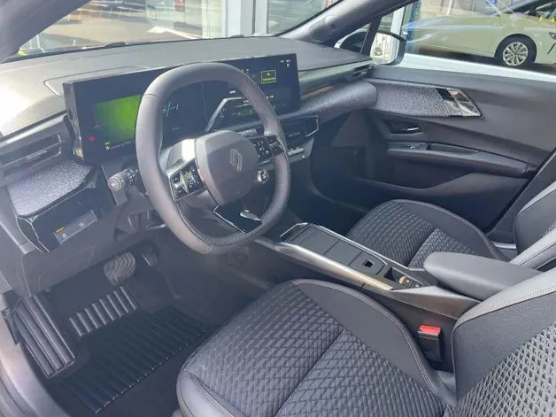 Renault Clio 1.8 E-Tech techno