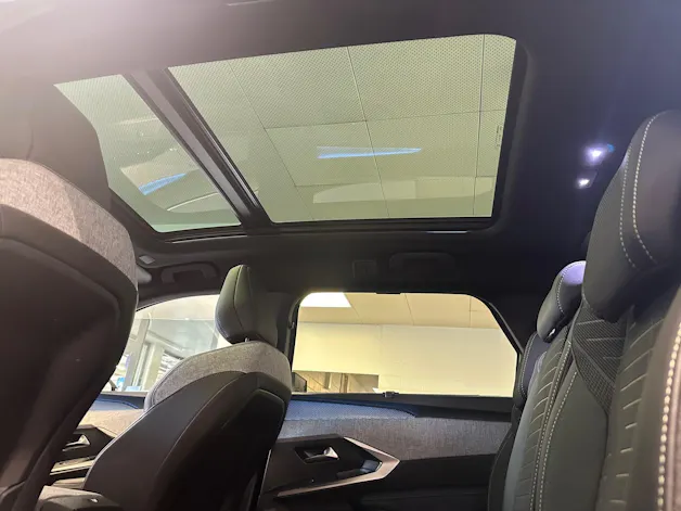 Peugeot 5008 1.6 PHEV 225 GT