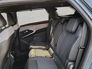 PEUGEOT 5008 1.6 PHEV 225 GT